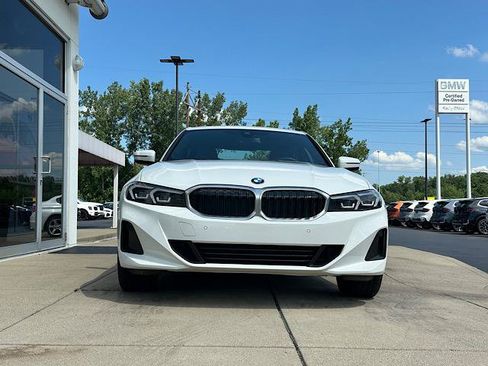 Used 2024 BMW 330i xDrive Sedan w/ Premium Package AWD/4WD image 2