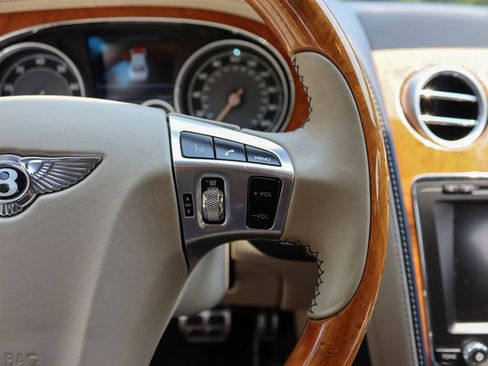 Used 2015 Bentley Flying Spur V8 AWD/4WD image 35