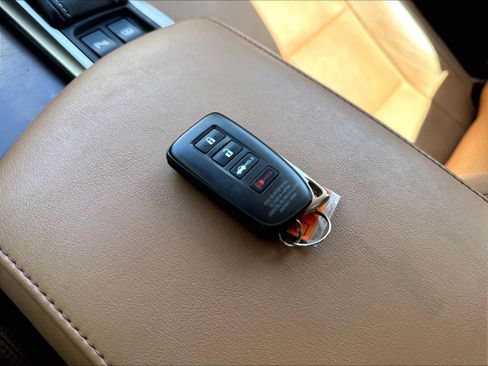 Used 2016 Lexus GS 350 RWD image 13