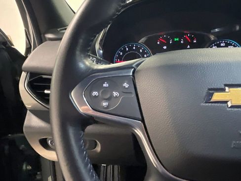 Used 2022 Chevrolet Traverse LT AWD/4WD image 36