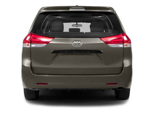 Used 2014 Toyota Sienna Limited w/ Limited Premium Package AWD/4WD image 5