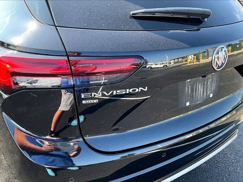 Used 2021 Buick Envision Essence w/ Technology Package I AWD/4WD image 7