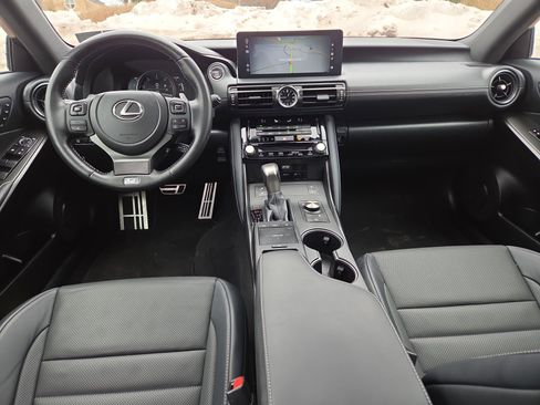 Certified 2025 Lexus IS 350 F Sport image 23