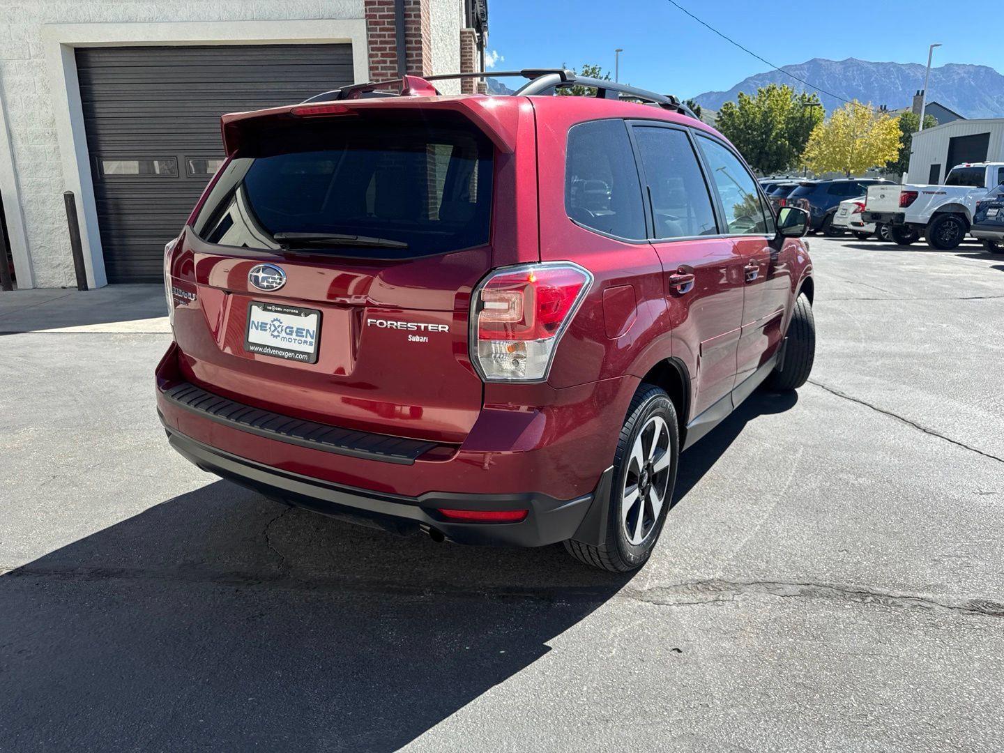 Used 2018 Subaru Forester 2.5i Premium w/ Protection Package #3A AWD/4WD image 8