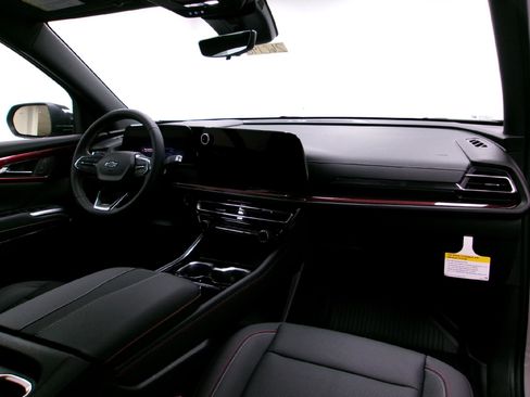 New 2026 Chevrolet Traverse Z71 w/ Driver Confidence Package image 3