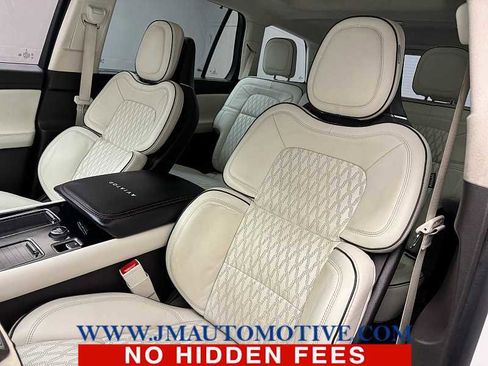 Used 2021 Lincoln Aviator Black Label w/ Dynamic Handling Package image 14