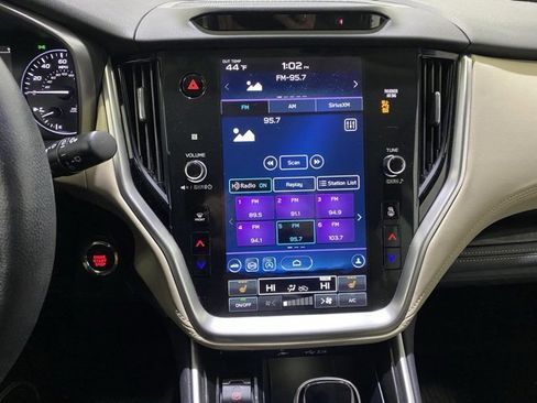 Used 2022 Subaru Outback Limited XT image 19