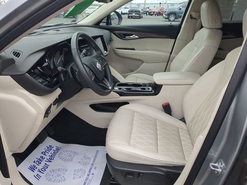 Used 2023 Buick Envision Avenir AWD/4WD image 18