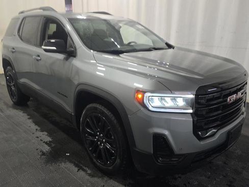 Used 2023 GMC Acadia SLE w/ Elevation Edition AWD/4WD image 2