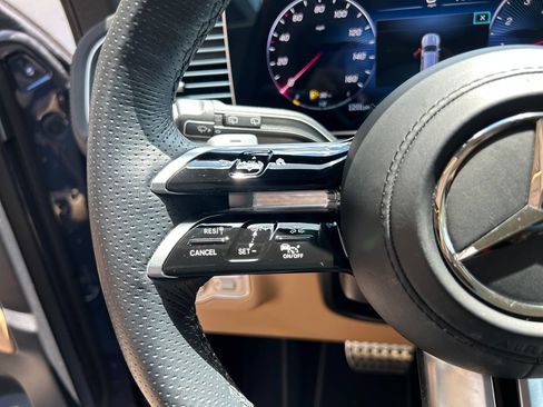 Used 2025 Mercedes-Benz GLS 450 4MATIC image 22