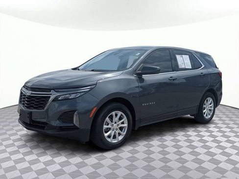 Used 2023 Chevrolet Equinox LT w/ Driver Convenience Package image 7