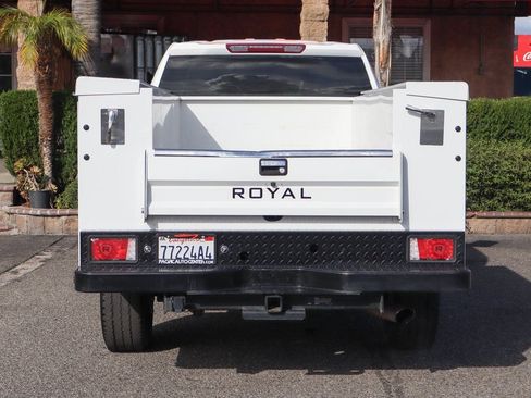 Used 2024 Chevrolet Silverado 2500 W/T w/ WT Convenience Package AWD/4WD image 7