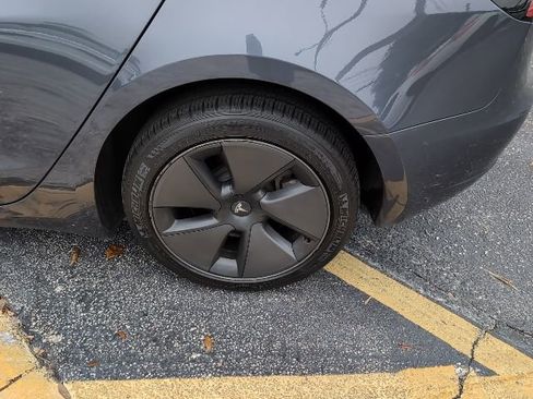 Used 2023 Tesla Model 3 Long Range image 7