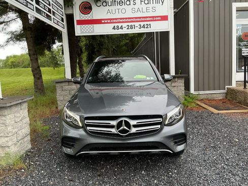 Used 2019 Mercedes-Benz GLC 300 4MATIC image 8