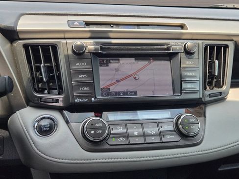 Used 2014 Toyota RAV4 Limited FWD image 18
