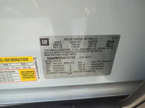 Used 2017 Buick Enclave Leather image 2