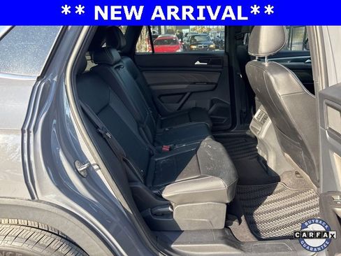 Used 2022 Volkswagen Atlas Cross Sport SEL R-Line image 8