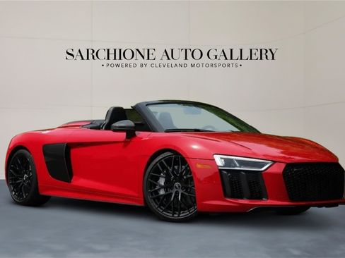 Used 2018 Audi R8 V10 plus w/ Full Leather Package image 1