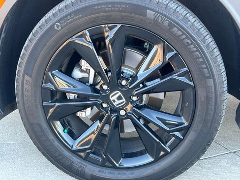 Used 2024 Honda CR-V Sport Touring image 8