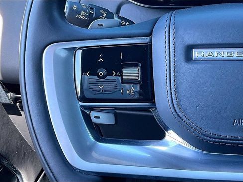Used 2023 Land Rover Range Rover SE AWD/4WD image 11