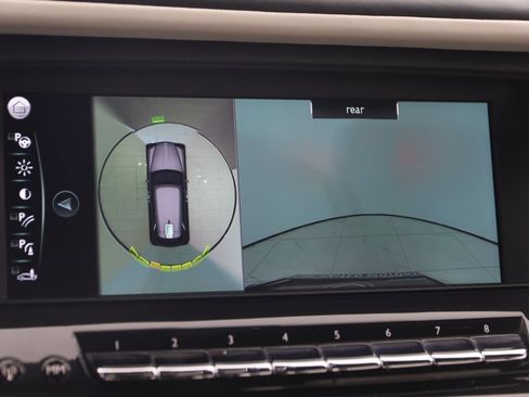 Used 2020 Rolls-Royce Cullinan image 11