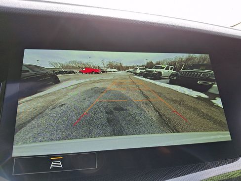 Certified 2023 Buick Envision Essence image 17