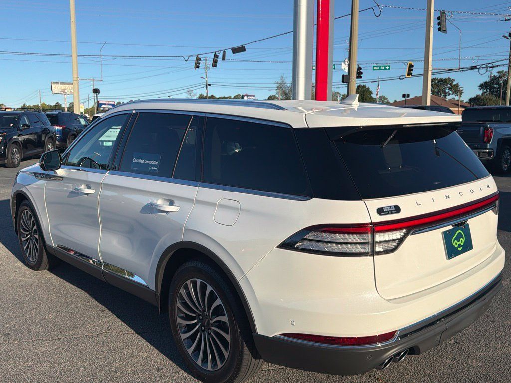 Used 2023 Lincoln Aviator Reserve w/ Equipment Group 201A RWD image 6