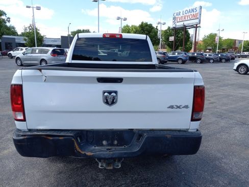 Used 2018 RAM 1500 Tradesman w/ Popular Equipment Group AWD/4WD image 2