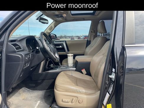 Used 2014 Toyota 4Runner Limited image 12