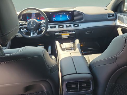 New 2026 Mercedes-Benz GLE 53 AMG 4MATIC Coupe image 8