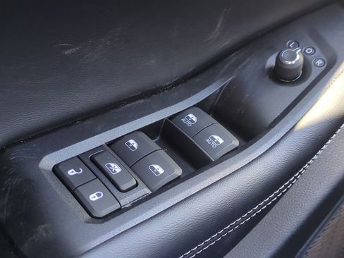 New 2025 Jeep Grand Cherokee Laredo w/ MOPAR Finishing Package image 24