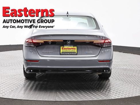 Used 2024 Honda Accord EX-L image 6