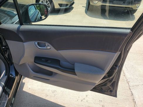 Used 2012 Honda Civic LX image 6