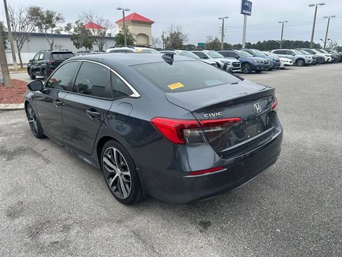Used 2023 Honda Civic Touring image 8