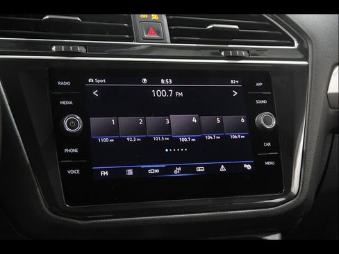 Certified 2024 Volkswagen Tiguan SE R-Line AWD/4WD image 10