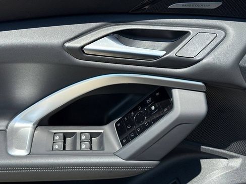 Certified 2025 Audi Q5 Premium Plus w/ Premium Plus AWD/4WD image 18