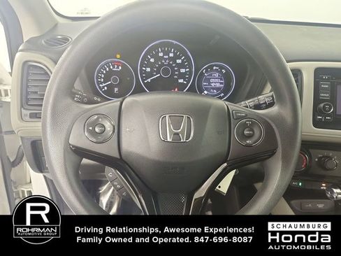 Used 2017 Honda HR-V LX image 11