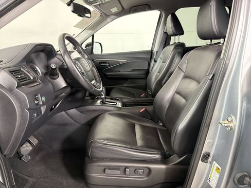 Certified 2018 Honda Ridgeline RTL-T image 5
