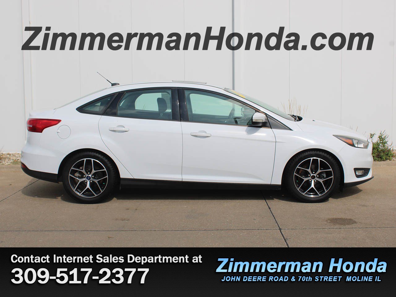 Used 2018 Ford Focus SEL FWD image 1
