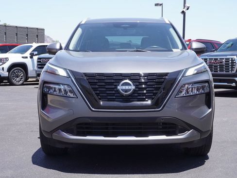 Used 2023 Nissan Rogue SL w/ SL Premium Package FWD image 5