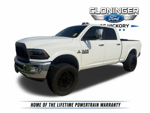 Used 2018 RAM 2500 Laramie AWD/4WD image 1
