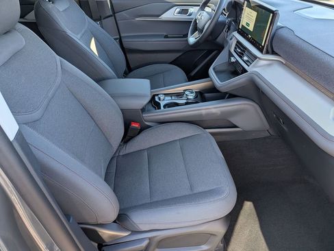 New 2026 Ford Explorer Active image 55