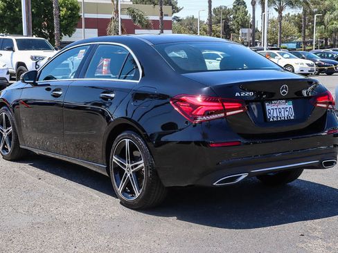 Used 2022 Mercedes-Benz A 220 image 9
