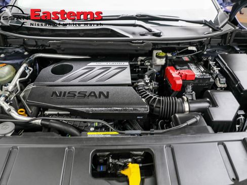 Used 2023 Nissan Rogue SV w/ SV Premium Package image 9