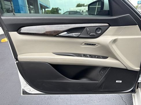Used 2018 Cadillac CT6 Luxury AWD/4WD image 11