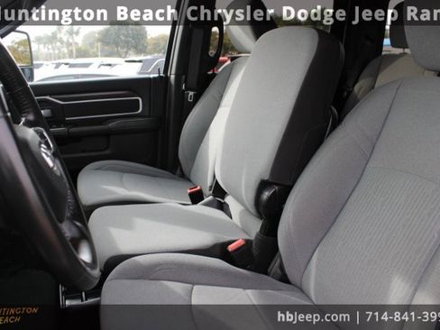 Used 2024 RAM 2500 Big Horn image 34