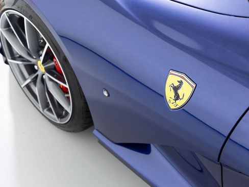 Used 2021 Ferrari 812 GTS image 48