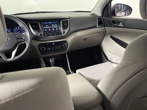 Used 2018 Hyundai Tucson SEL image 17