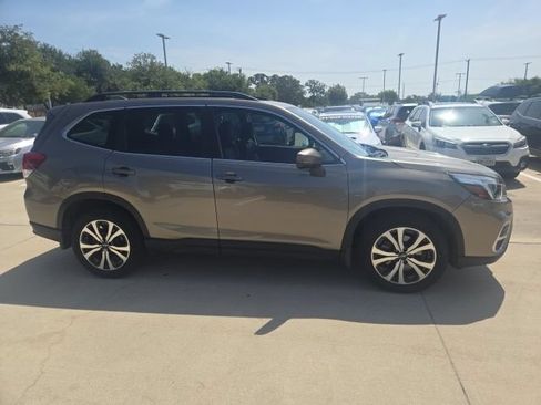 Used 2021 Subaru Forester Limited w/ Popular Package #3 AWD/4WD image 2