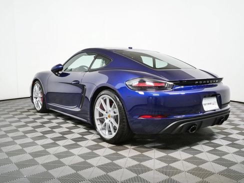Certified 2025 Porsche 718 Cayman GTS RWD image 3